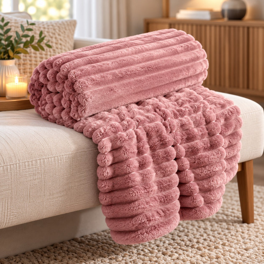 Pink Fluffy Fleece Throw Blanket 130x150cm Soft Ribbed Cosy Blanket